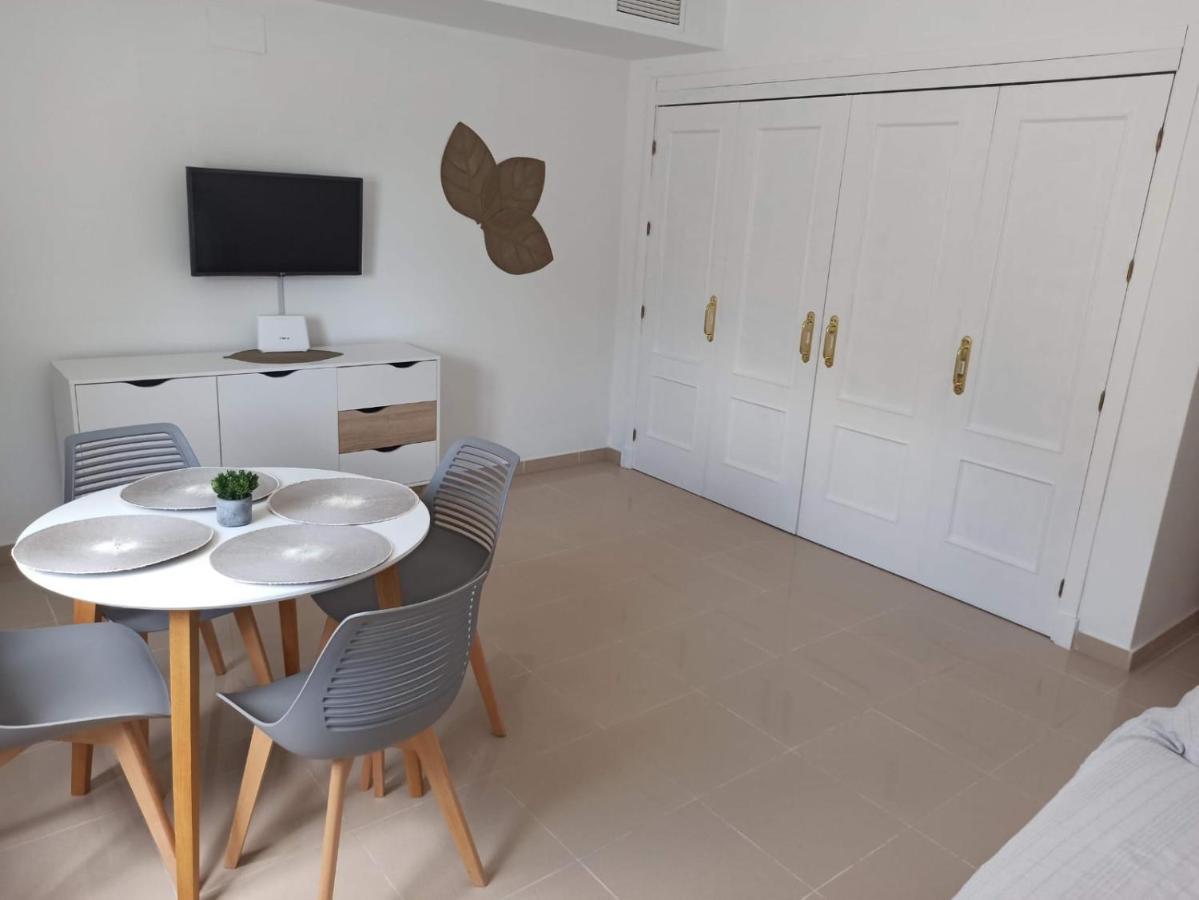 Apartamento Flores De Santiago Jerez de la Frontera Exterior photo
